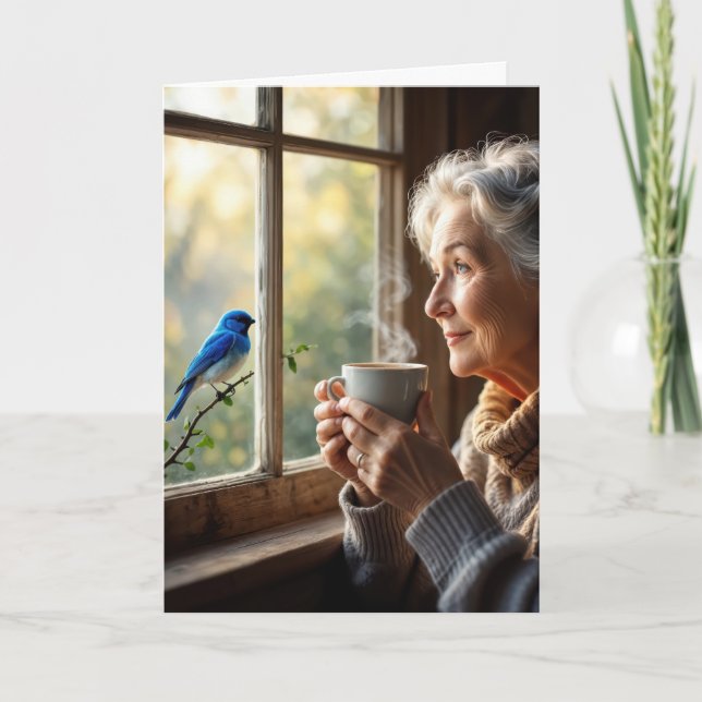 Tarjeta Mujer anciana en su cumpleaños observando un pájar (Anverso)