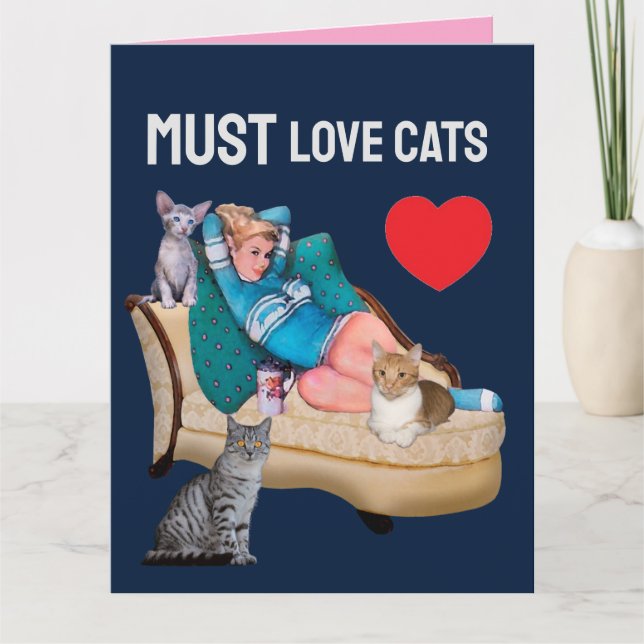 TARJETA MUJER RETRO (AMA DE CASA) GATA DÍA DE SAN VALENTÍN (Anverso)