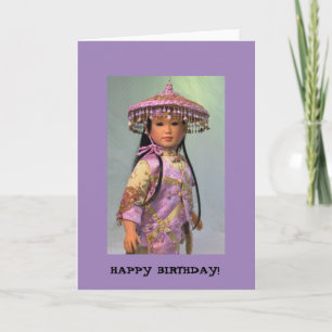 Tarjeta Muñeca asiática feliz cumpleaños