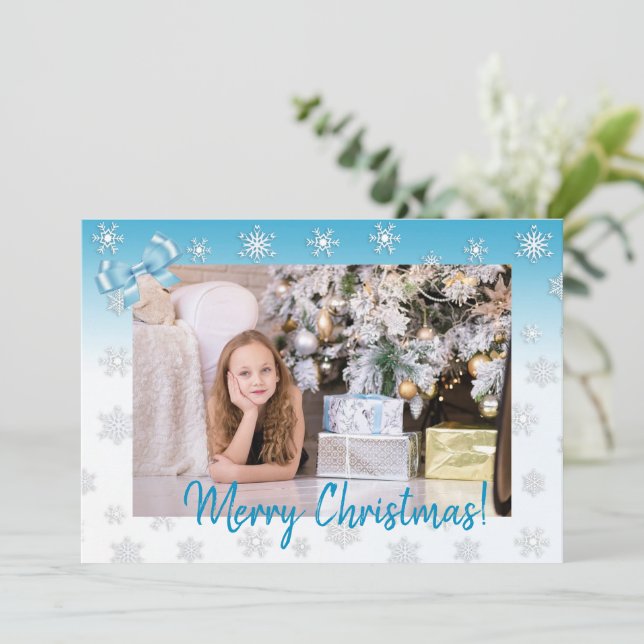 Tarjeta Navidades elegantes con copos de nieve blancos y a (Anverso de pie)