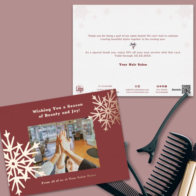 Tarjeta navideña de acentos de Relieve metalizado  (Team Photo Snowflake Foil Accents Holiday Card)