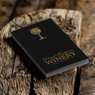 Tarjeta negra del fabricante de vinos de vidrio do