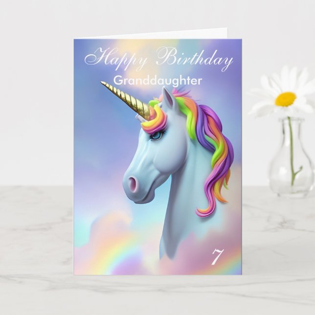Tarjeta Nieta de cumpleaños feliz de Unicornio (Planta pequeña)