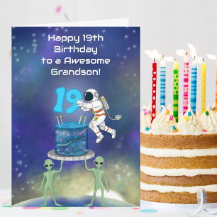 Tarjeta Nieto Feliz Cumpleaños 19 Astronauta con Estilo 