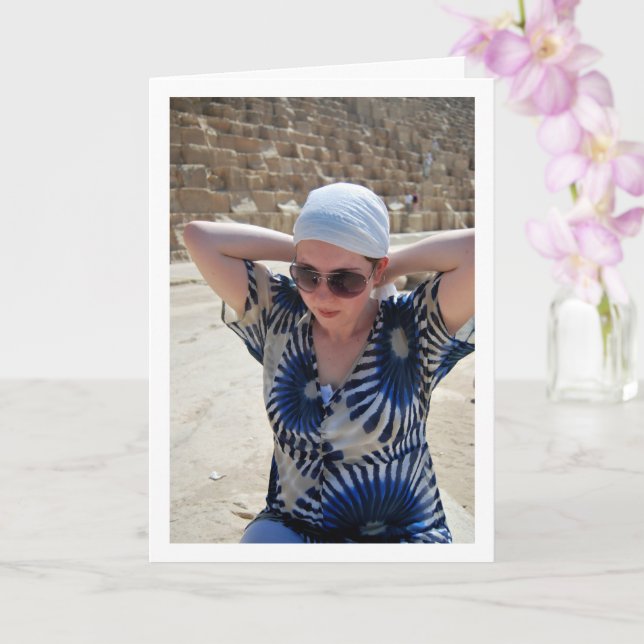 Tarjeta Niña en las Pirámides de Giza (Orquídea)