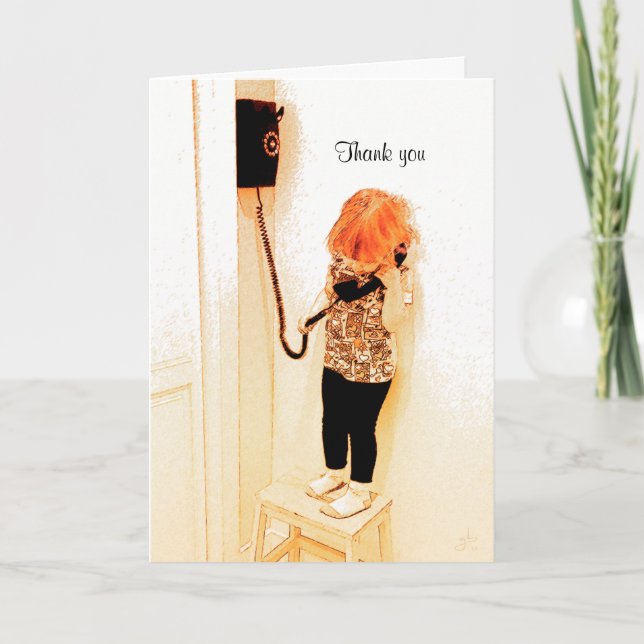 Tarjeta Niña que habla en un teléfono negro viejo (Anverso)