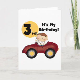 Tarjeta Niño con camisetas y regalos de tercer cumpleaños