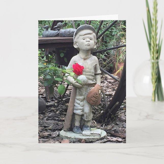 Tarjeta Niño pequeño con béisbol y Rosa (Anverso)