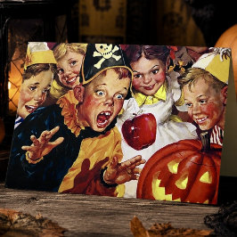 Tarjeta Niños Retro Pidiendo Dulces Nostálgicos de Mediado