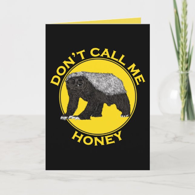 Tarjeta No me llame arte del amarillo del tejón de miel de (Anverso)