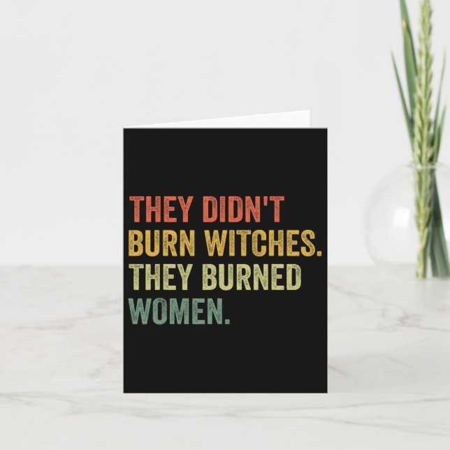 Tarjeta No quemaron brujas quemaron mujeres brujeras (Anverso)