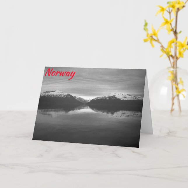 Tarjeta Noruega septentrional (flor amarilla)