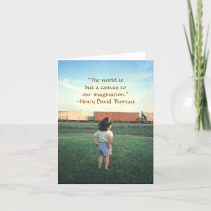 TARJETA NOTECARD, PEQUEÑA NIÑA VIGILANDO EL TREN PASANDO