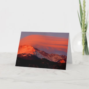 Tarjeta Nube lenticular sobre el pico de los Cerdos