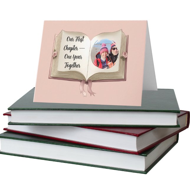Tarjeta Nuestro primer capítulo Romántico primer aniversar (Subido por el creador)