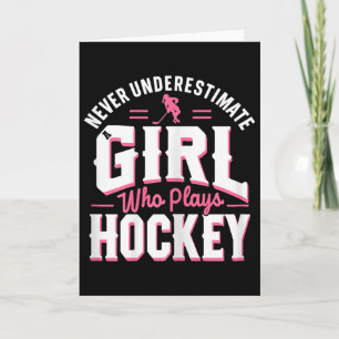 Tarjeta Nunca Subestimes a una Chica que Juega Hockey