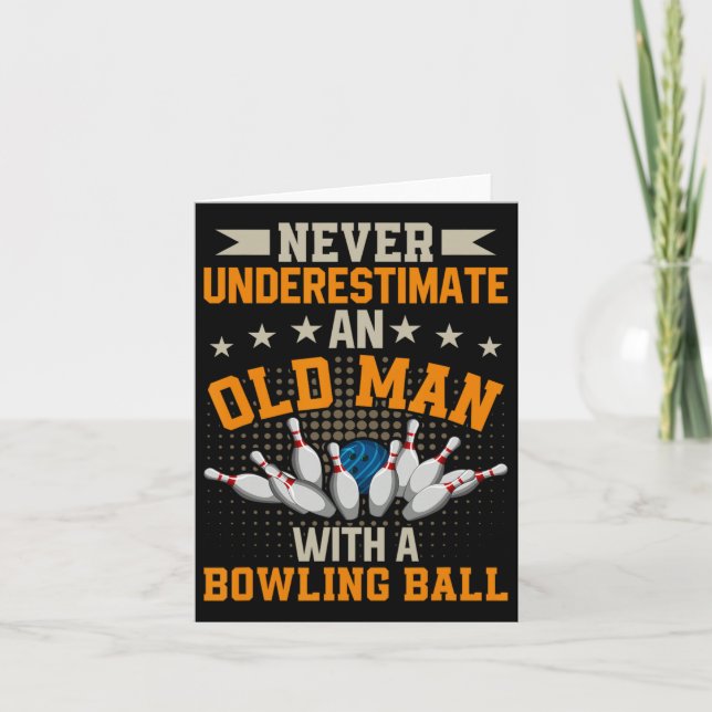 Tarjeta Nunca subestimes el Bowling de los hombres de la v (Anverso)