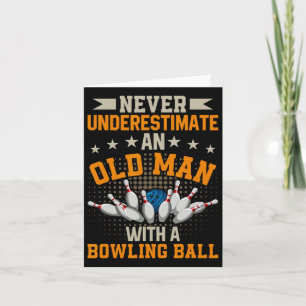 Tarjeta Nunca subestimes el Bowling de los hombres de la v