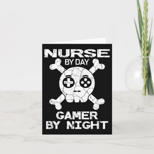 Tarjeta Nurse By Day Gamer By Night - Gaming Quote  (Anverso)