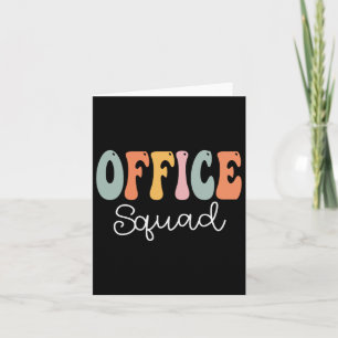 Tarjeta Office Squad Retro Groovy Vintage Happy First Day