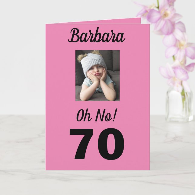 Tarjeta ¡Oh, no! 70.ª celebración del Chica Grumpy gracios (Orquídea)