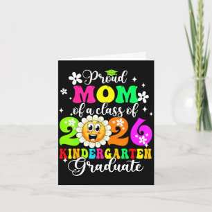 Tarjeta Orgullosa mamá de graduada de jardín de infantes 2