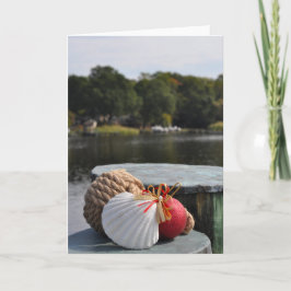 Tarjeta Ornamento náutico en el muelle