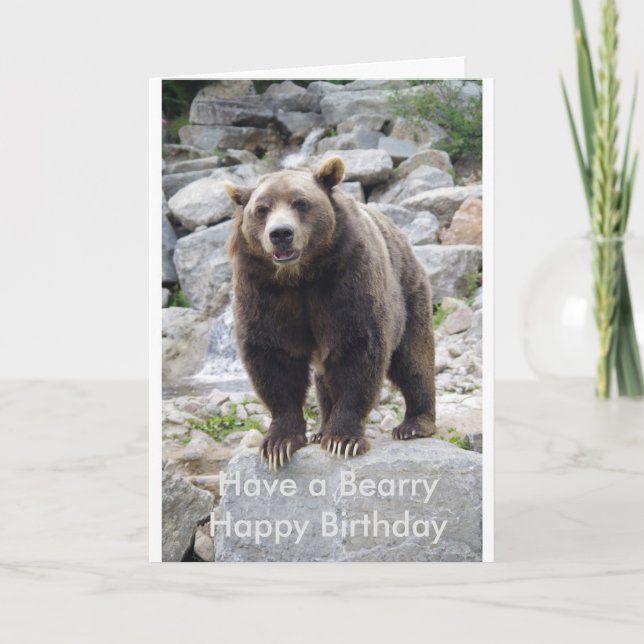 Tarjeta Oso Kodiak parado sobre una roca (Anverso)