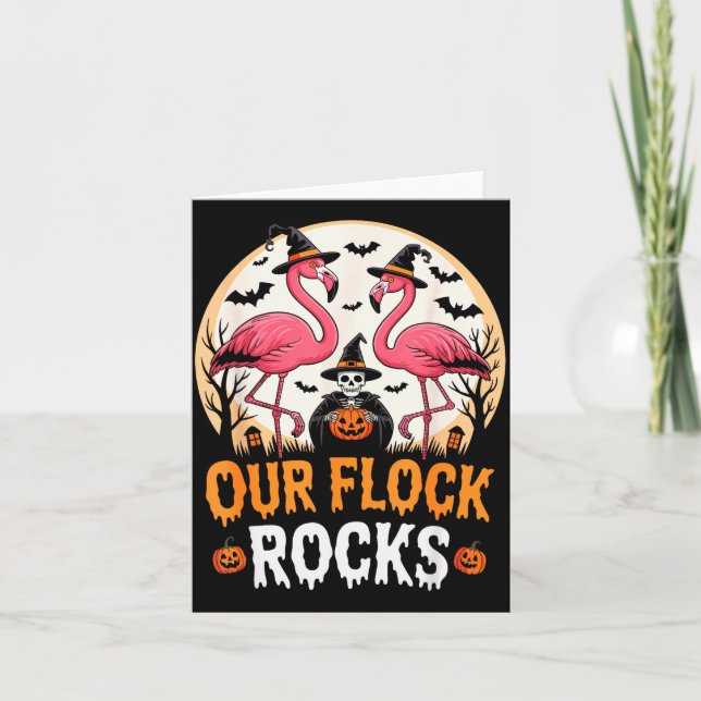 Tarjeta Our Flock Rocks Flamingo Halloween Costume Matchin (Anverso)