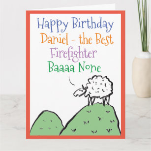 Tarjeta Oveja diseña cumpleaños feliz para bombero