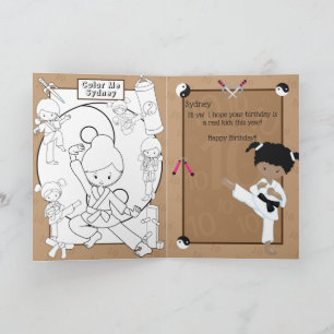 Tarjeta Página para colorear de karate para chicas Feliz C