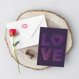 Tarjeta Palabra de amor con formas de corazón.
