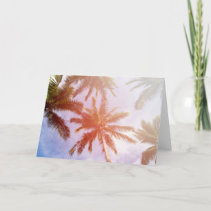 Tarjeta Palmera del coco con luz del sol