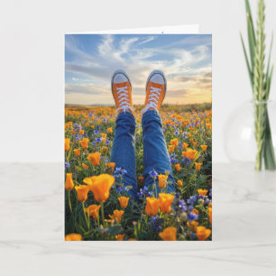 Tarjeta Pantalones vaqueros de cumpleaños y zapatillas nar