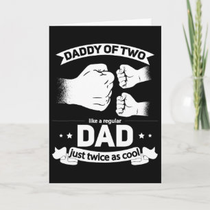 Tarjeta Papá al Cuadrado Día del Padre de Dos Papá Genial