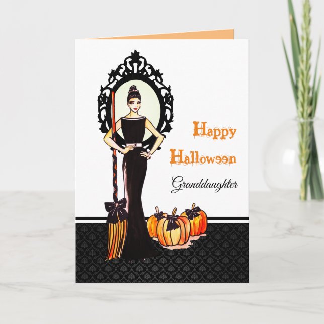 Tarjeta Para la nieta en la bruja de Halloween con baño (Anverso)