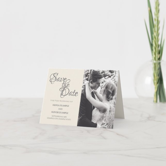 Tarjeta Pareja de bodas de besos en monocromo (Anverso)