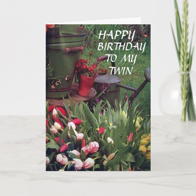 TARJETA PAREJA QUE COMPARTIMOS CUMPLEAÑOS A MI HERMANA DE  (Anverso)