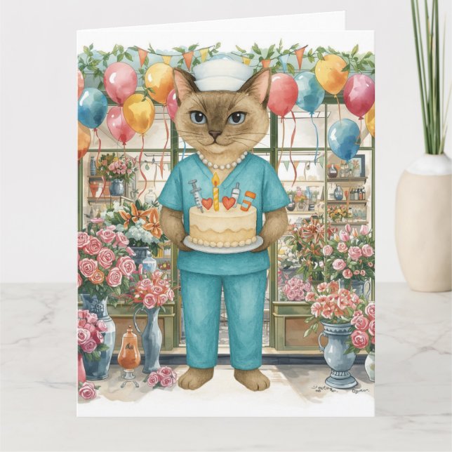 Tarjeta Pastel de cumpleaños de enfermera Cat Flores y glo (Anverso)