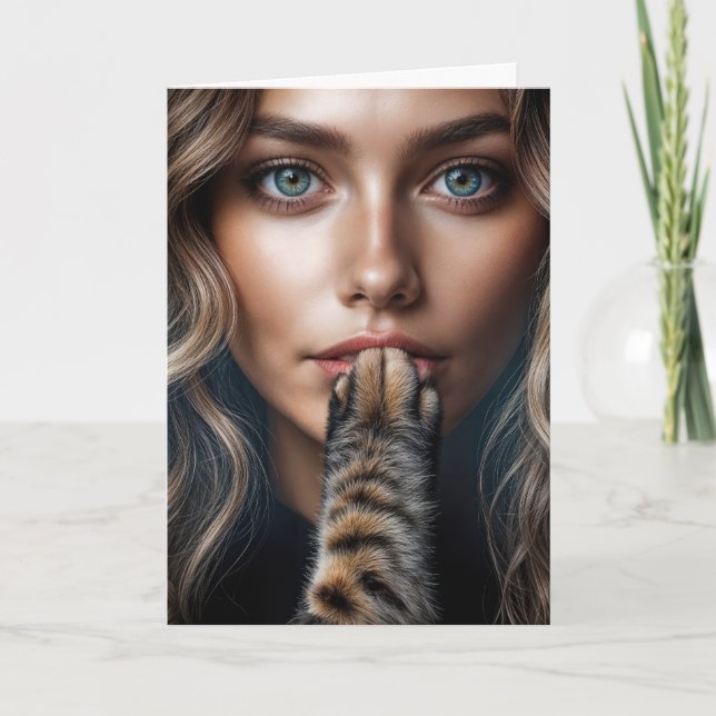 Tarjeta Patada de gato de cumpleaños en los labios de la m (Anverso)