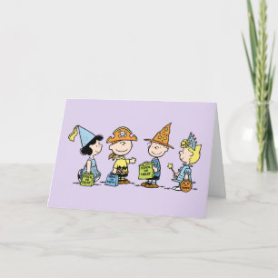 Tarjeta Peanuts Halloween Truco o Trato
