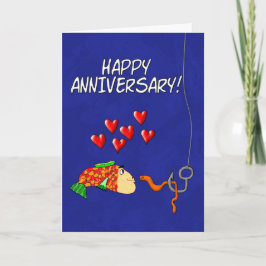 Tarjeta Peces y cebo graciosos de aniversario feliz
