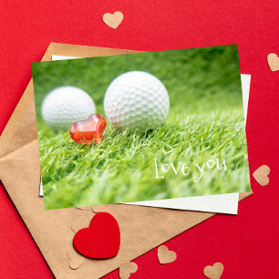 Tarjeta Pelota de golf con corazón rojo de amor en verde S