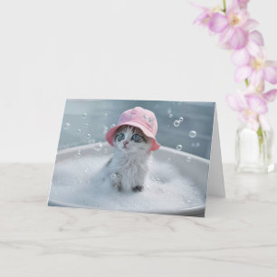 Tarjeta Pensando en ti como un gato gatito en un baño de b