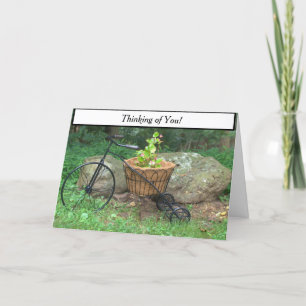 Tarjeta Pensando en ti las flores rosadas de la bicicleta