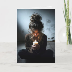 Tarjeta Pensar en ti Chica en una habitación oscura