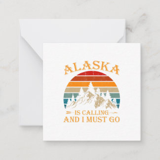 Tarjeta Pequeña Alaska llama naturaleza retro de las montañas