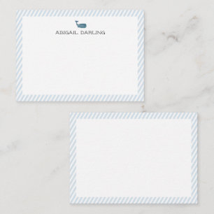 Tarjeta Pequeña Ballena de nombre personalizado azul y blanca raya