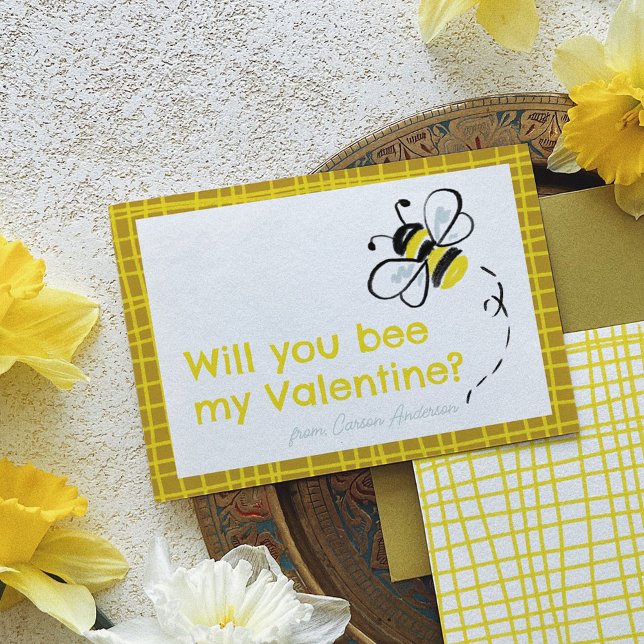 Tarjeta Pequeña Bee My Valentine Salón De Clases Ilustrado (Will You Bee My Valentine Illustrated Classroom Valentine's Day Note Cards)