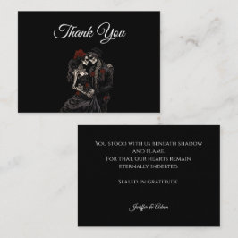 Tarjeta Pequeña Boda de Halloween alternativa gótica de rojo oscur